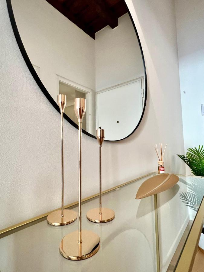 Art Of Living Luxury House In קומו מראה חיצוני תמונה